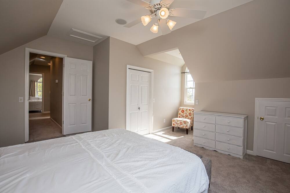Photo of Bedroom in Thompson's Station