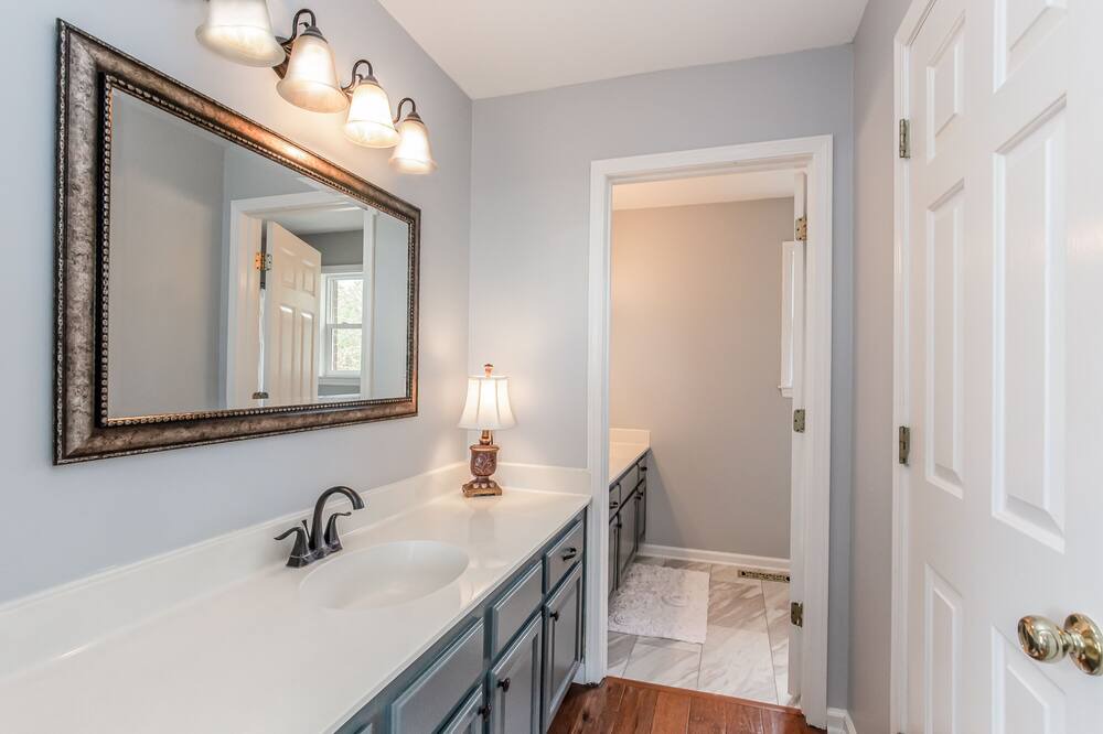 Photo of Bathroom in Thompson's Station