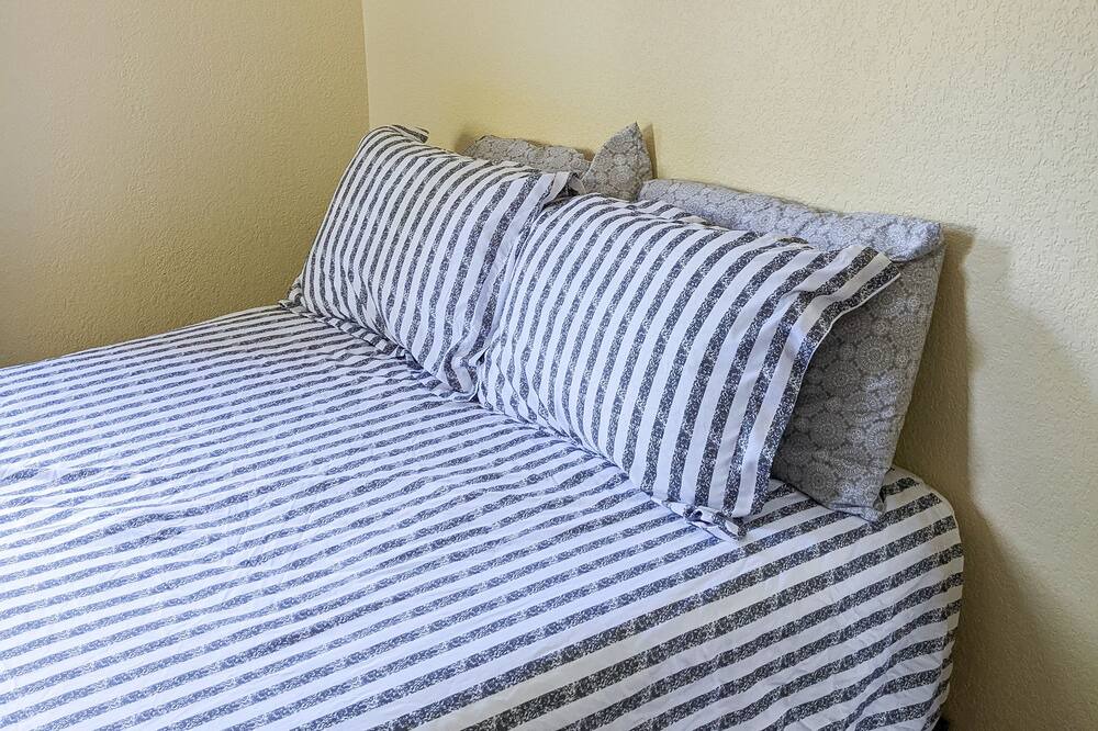 Photo of Bedroom in Buckingham