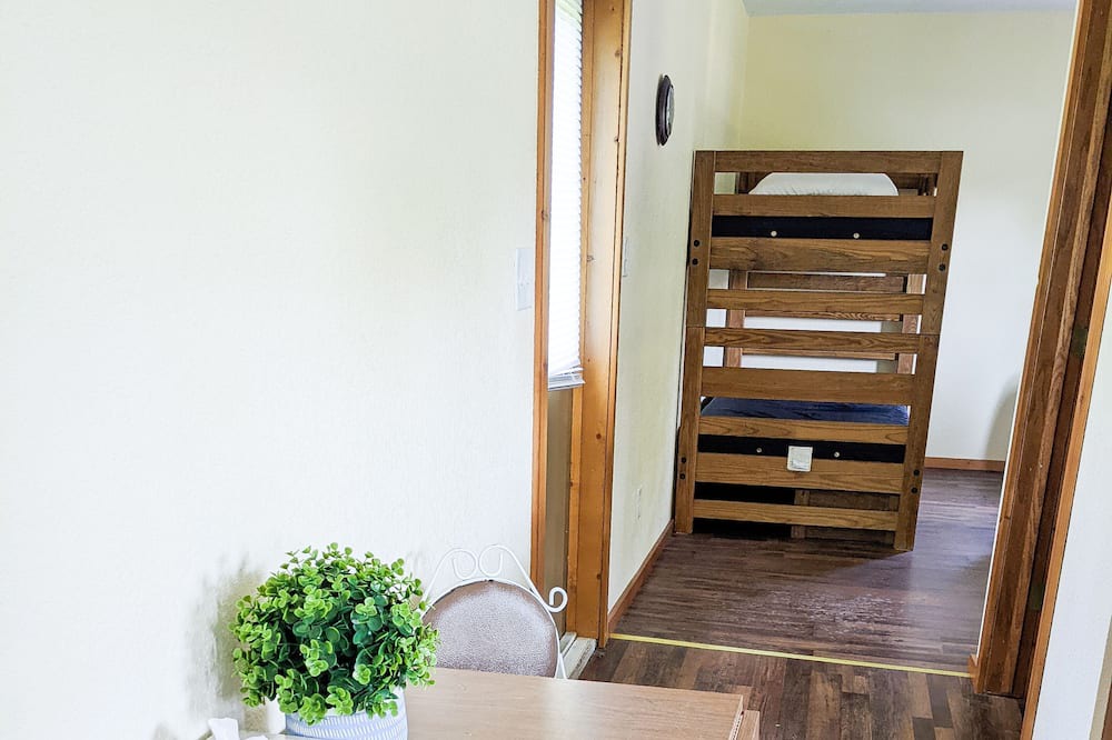 Photo of Others in Buckingham