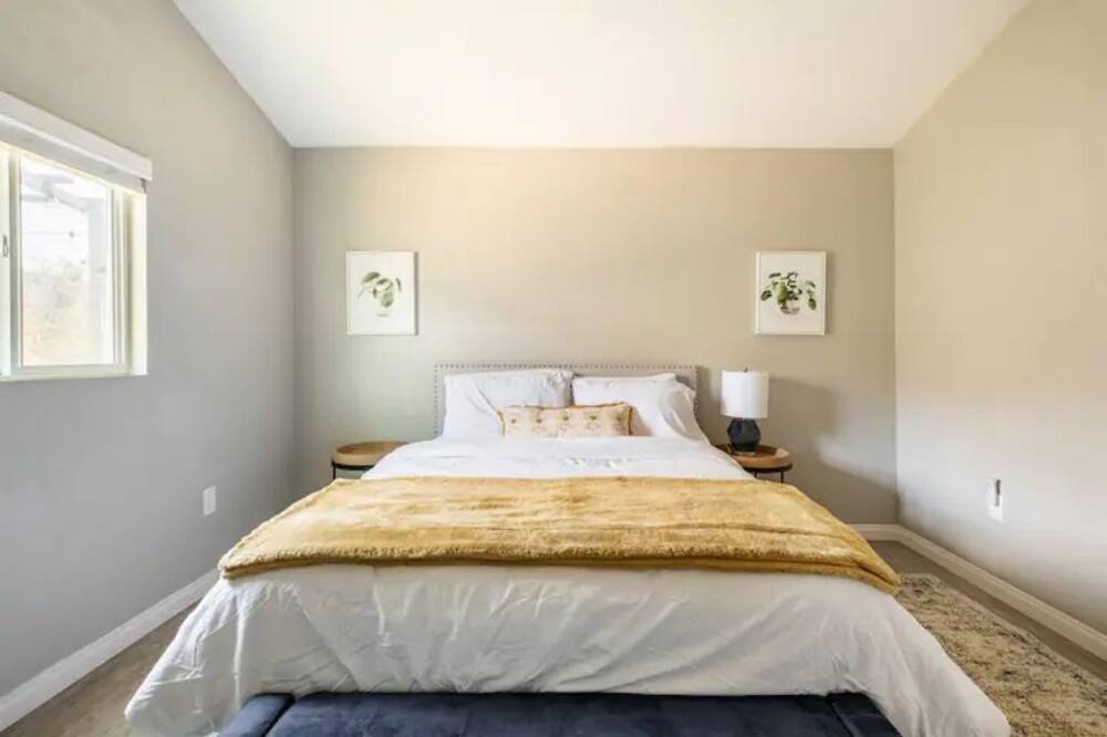 Photo of Bedroom in North Ridge