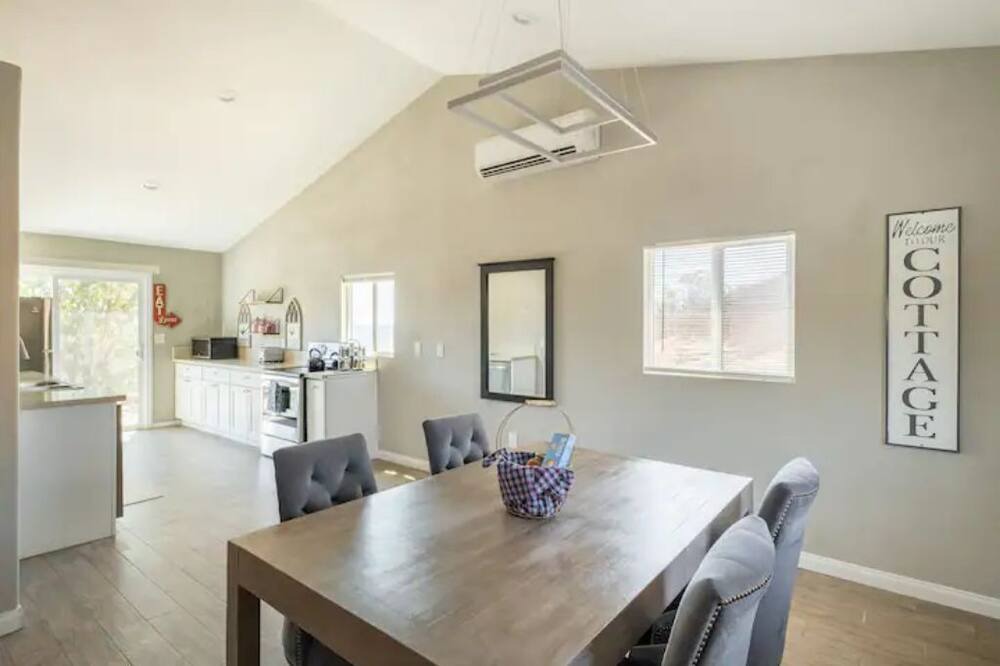 Photo of Bedroom in North Ridge