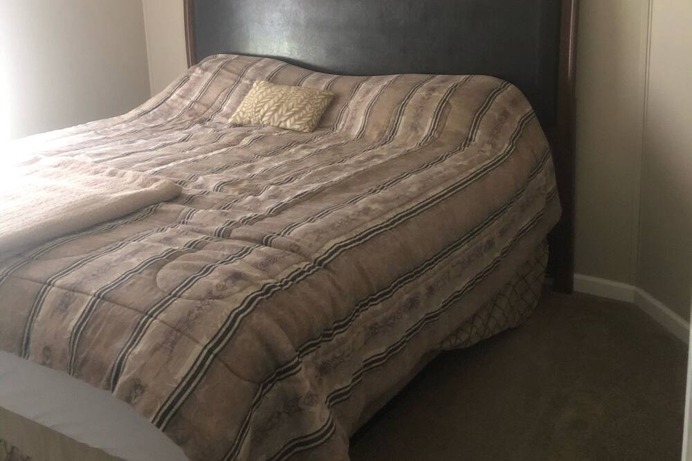 Photo of Bedroom in River Ranch