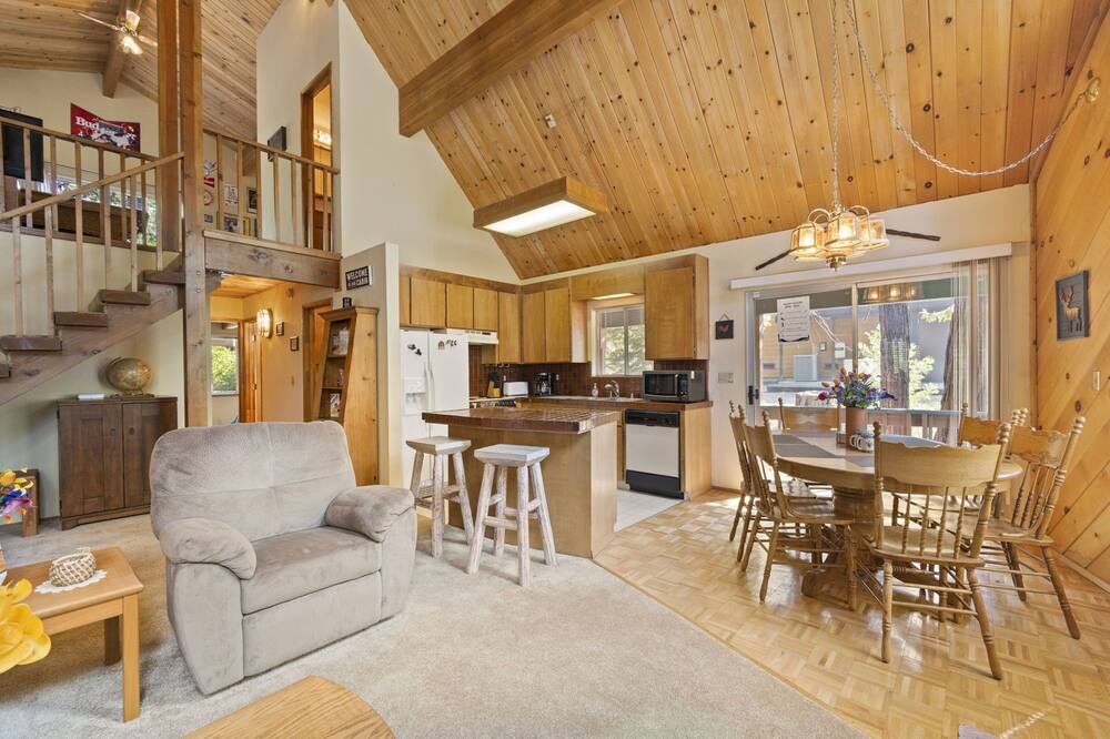 Photo of Livingroom in Arnold