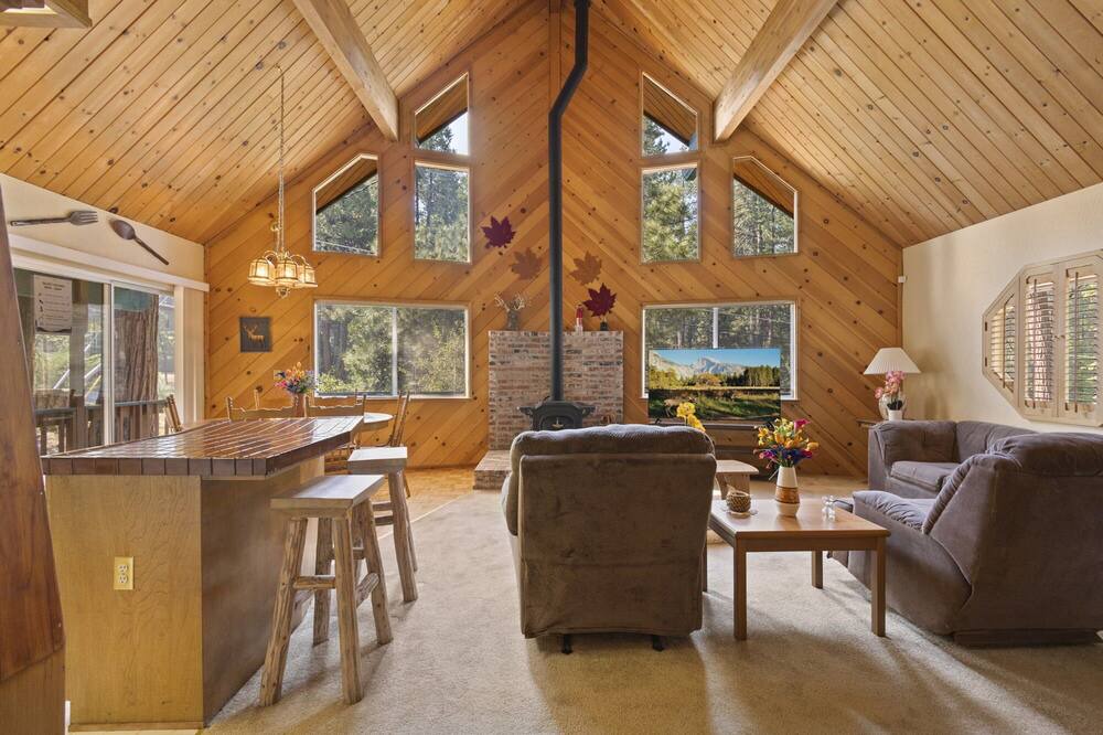 Photo of Livingroom in Arnold