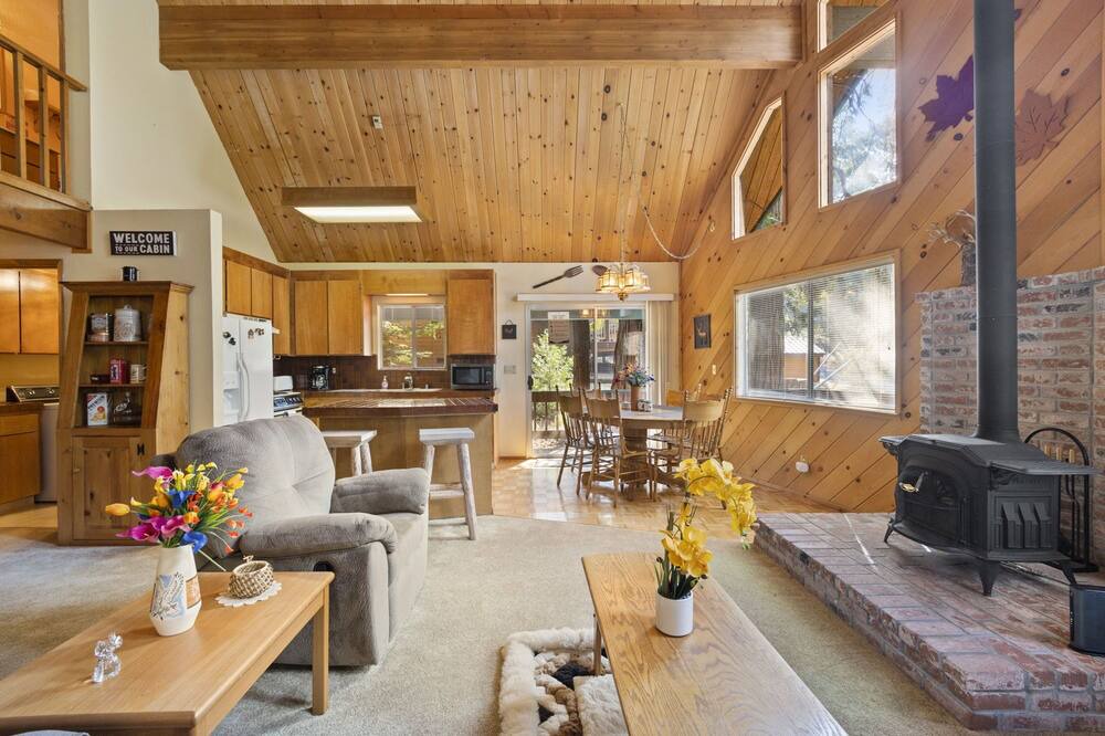 Photo of Livingroom in Arnold