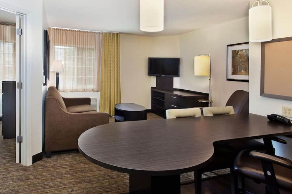 Photo of Livingroom in Horsham