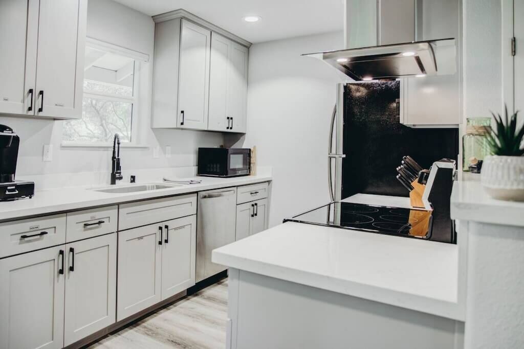 Photo of Kitchen in Apple Hill
