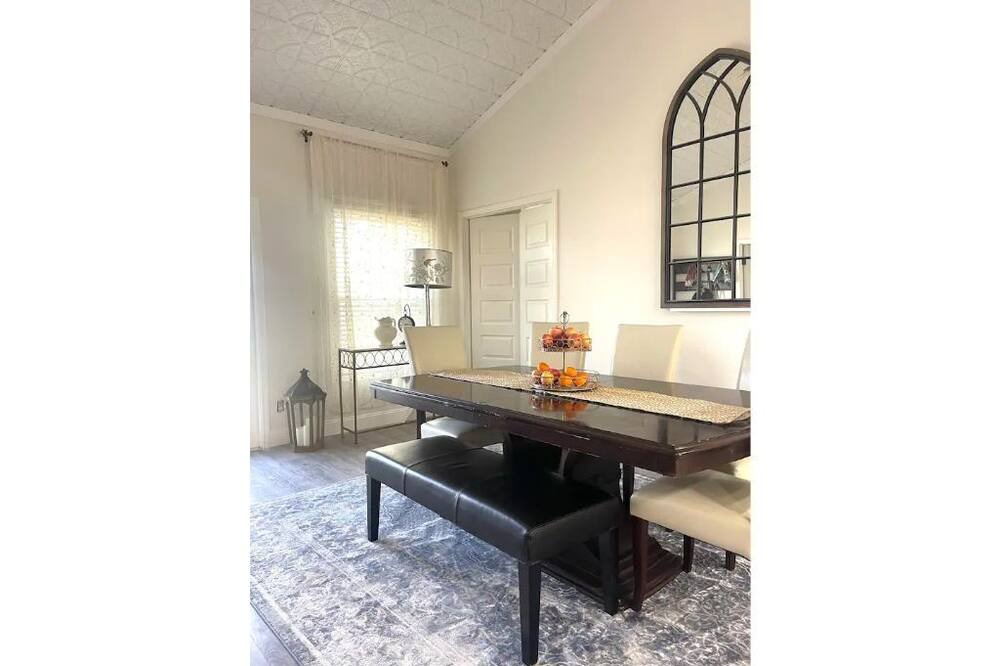 Photo of Bedroom in Ballast Point