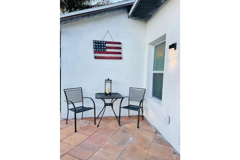 Photo of Patio Balcony in Ballast Point