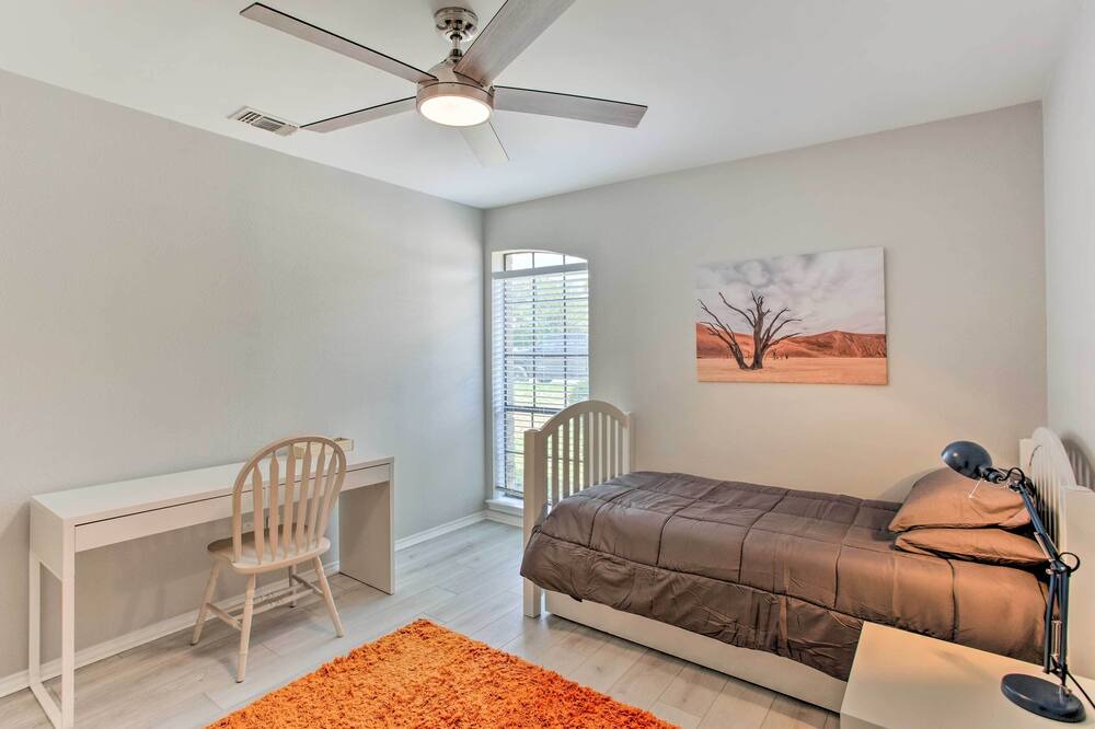 Photo of Bedroom in Cowley