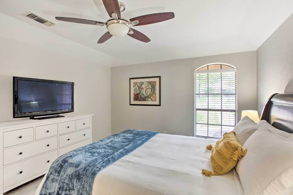 Photo of Bedroom in Cowley