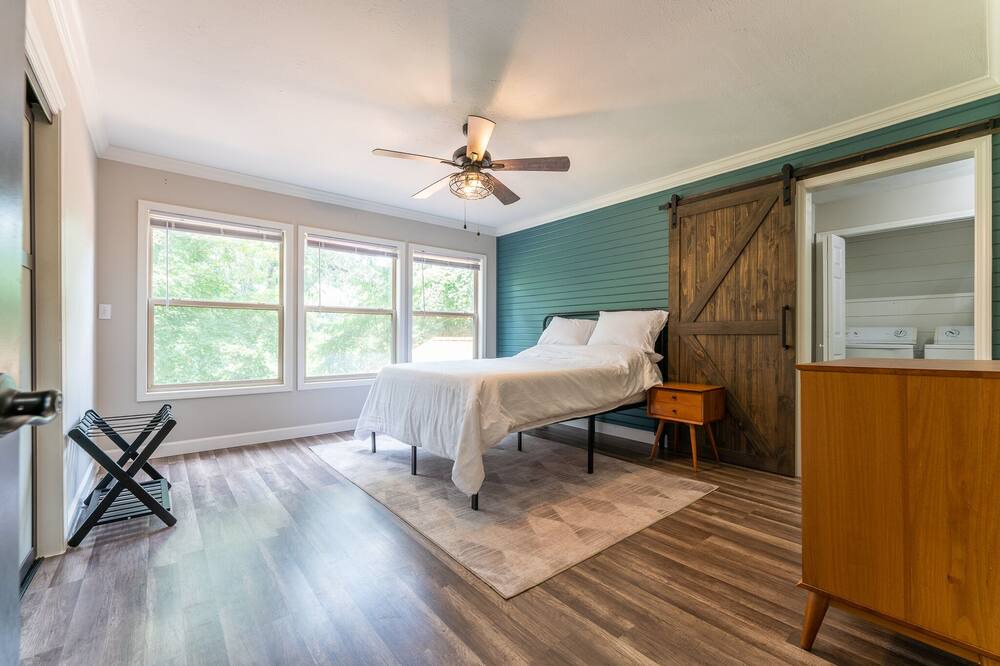 Photo of Bedroom in Turners