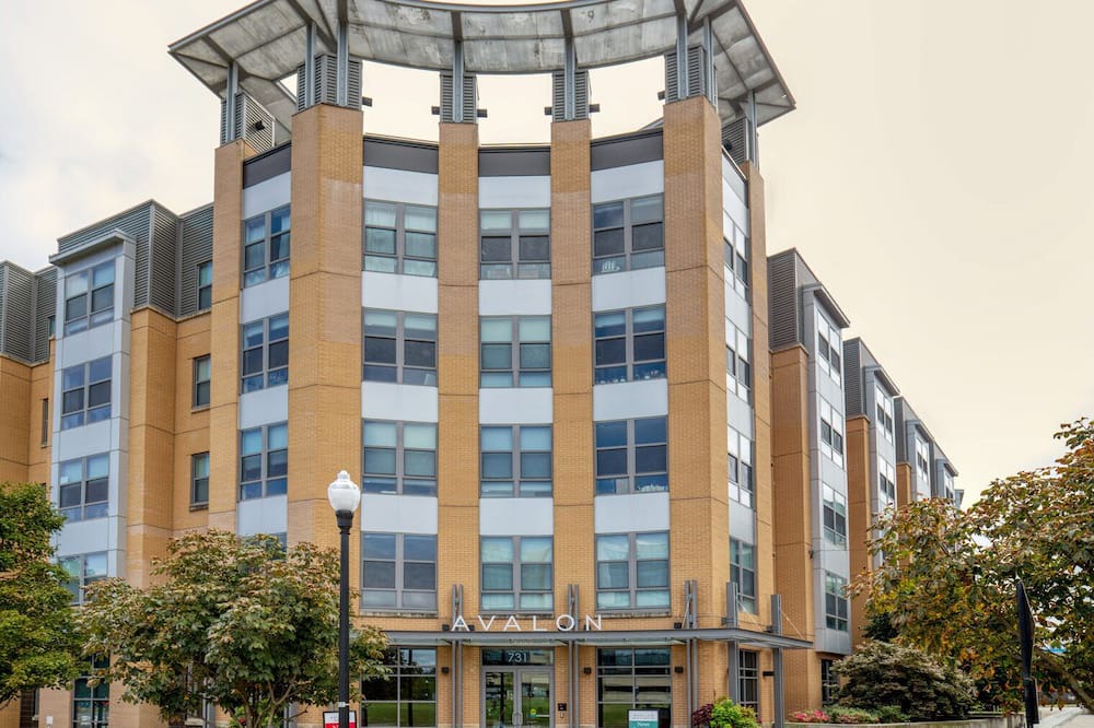 Photo of Outdoor in Jefferson Manor