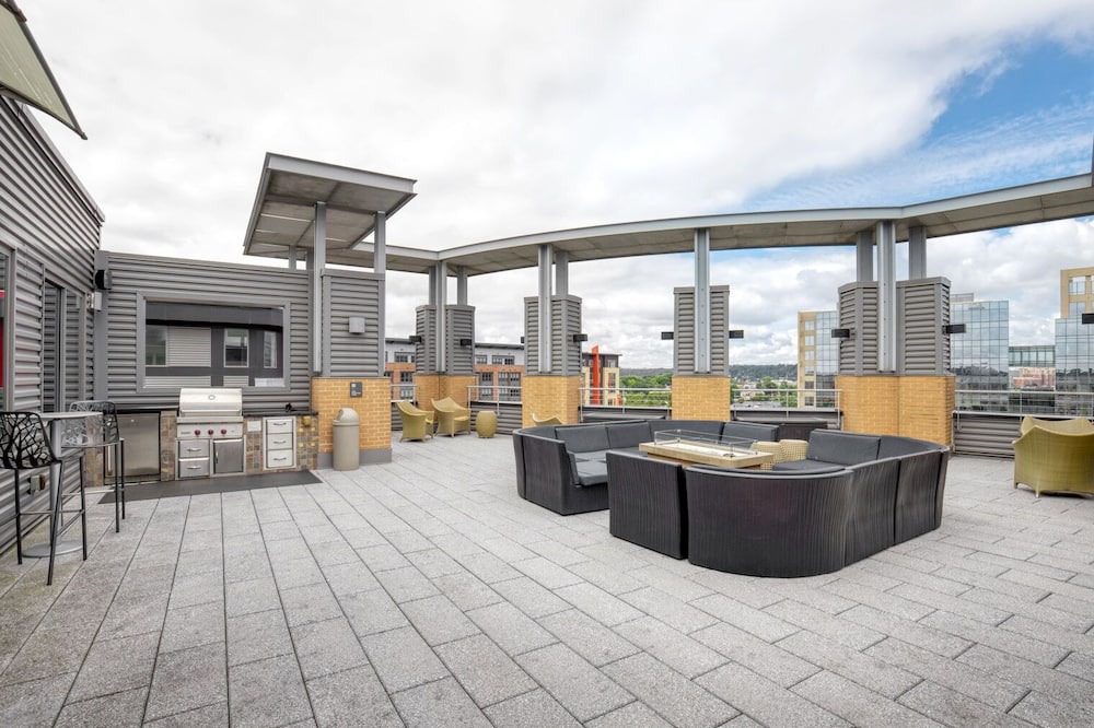 Photo of Patio Balcony in Jefferson Manor
