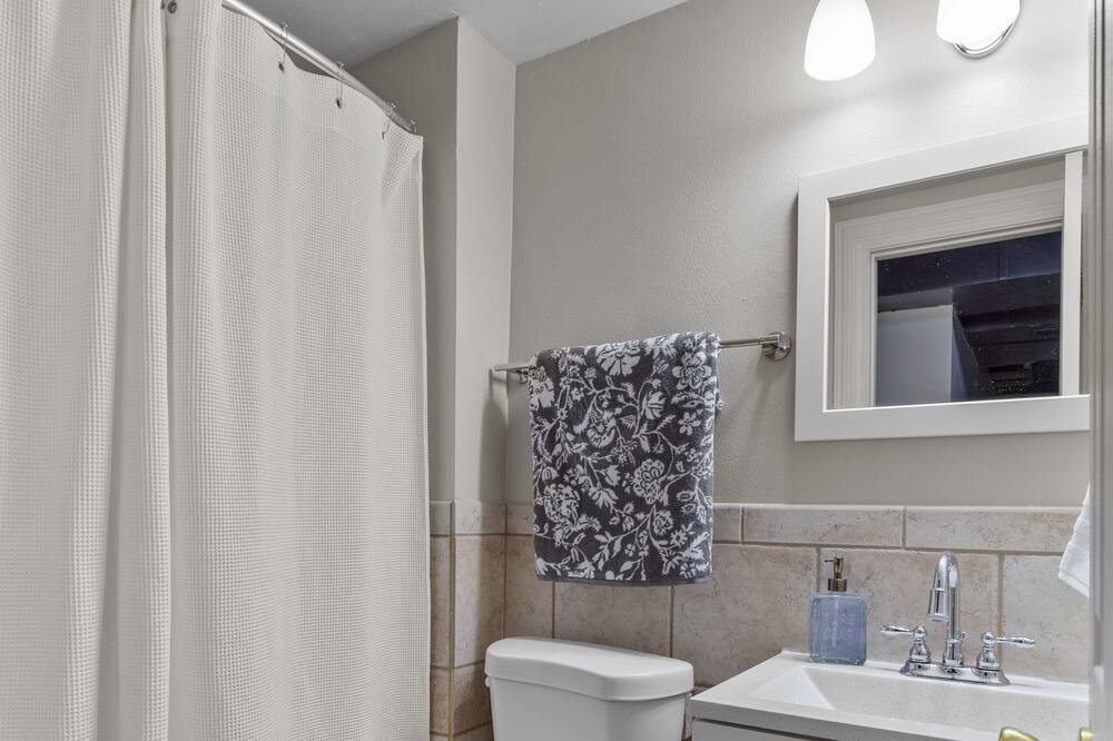 Photo of Bathroom in St. Charles Historic District