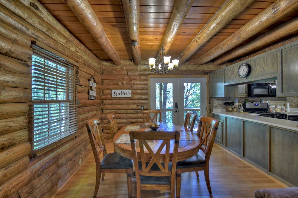 Photo of Kitchen in Eagle Mountain