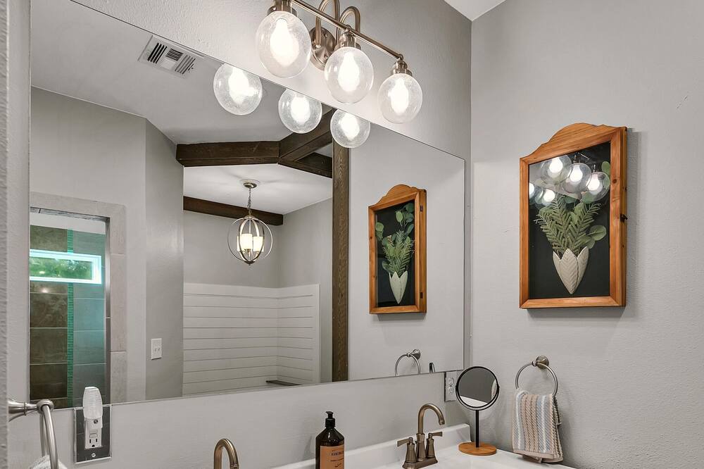 Photo of Bathroom in Waco