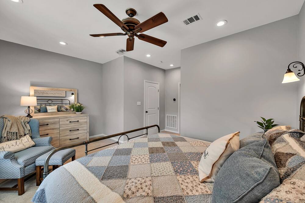 Photo of Livingroom in Waco