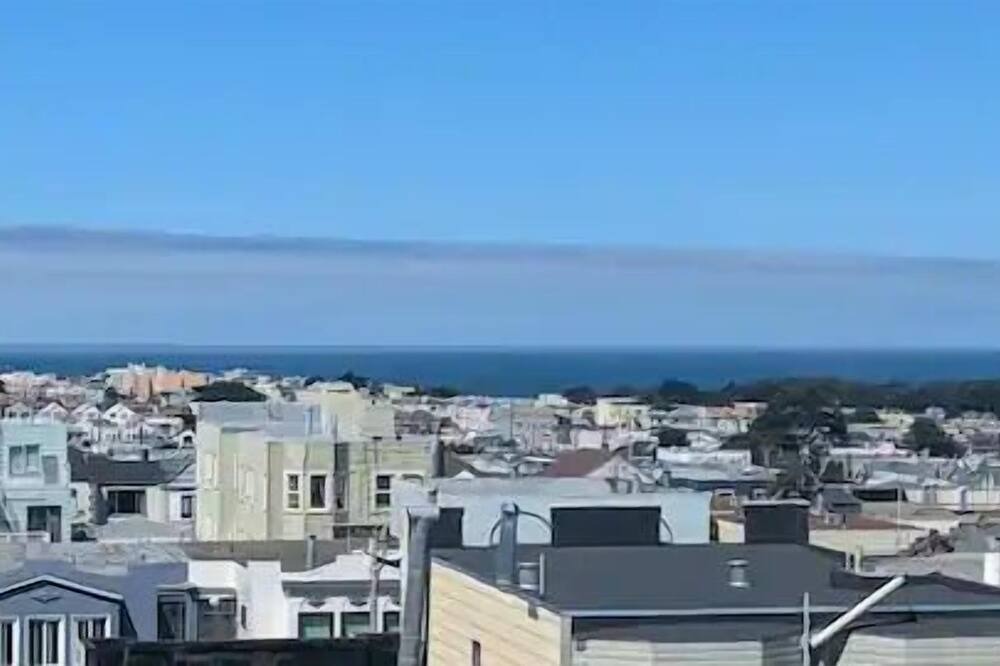 Photo of Others in Inner Sunset