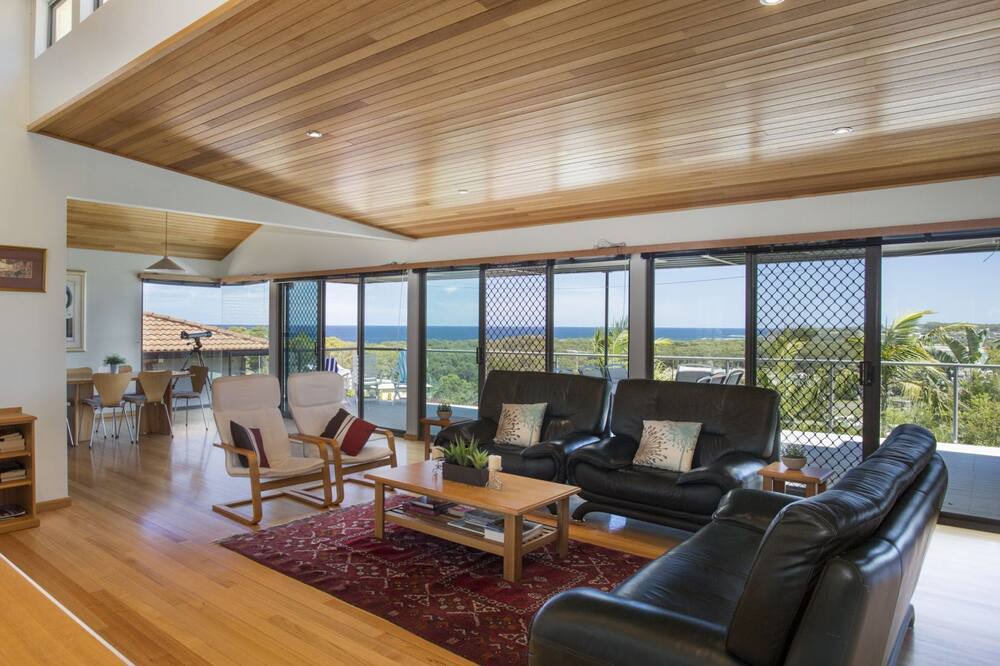 Photo of Livingroom in Burrill Lake