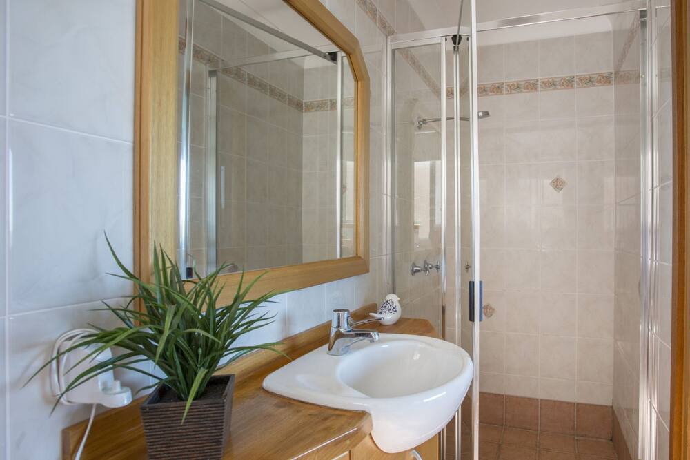 Photo of Bathroom in Burrill Lake