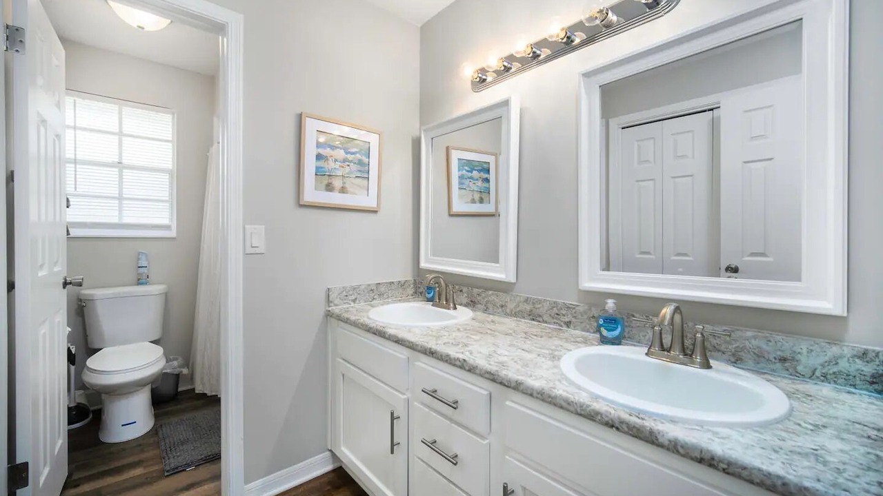 Photo of Others in Orange Park