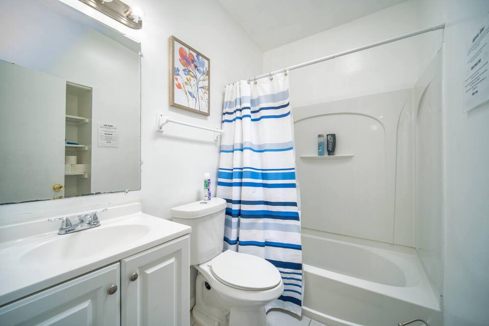 Photo of Bedroom in Cedar Hills