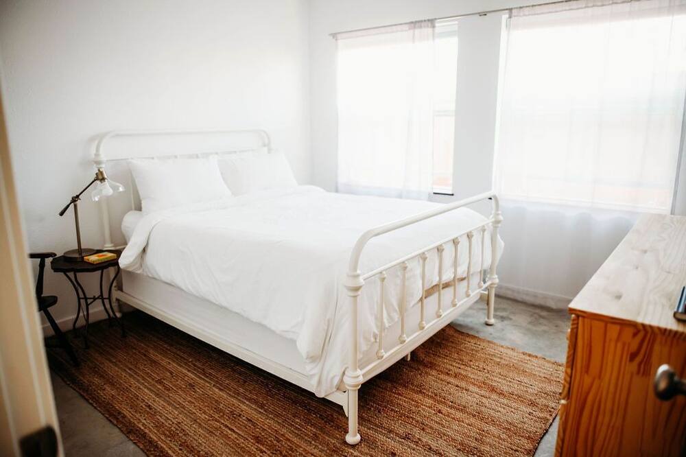 Photo of Bedroom in Penngrove