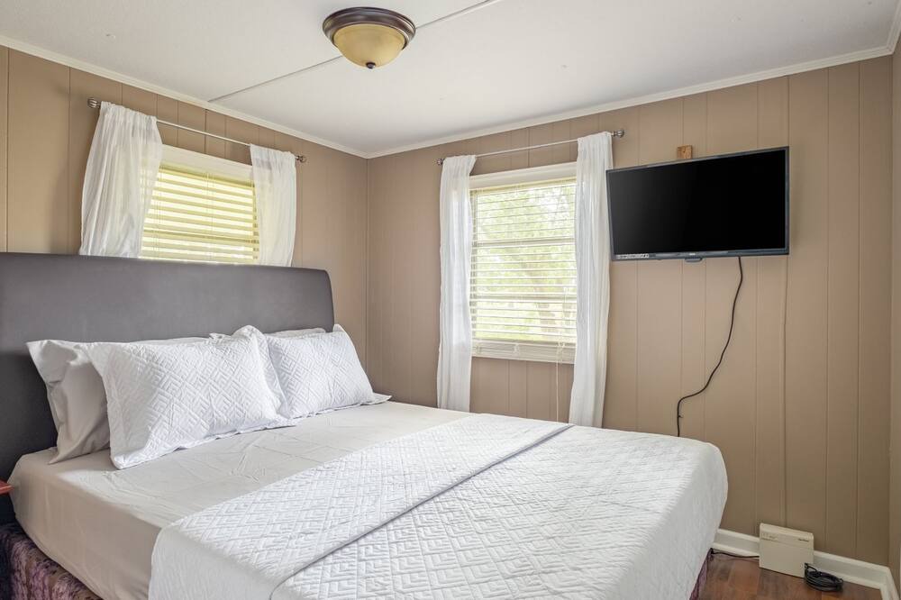 Photo of Bedroom in Denton