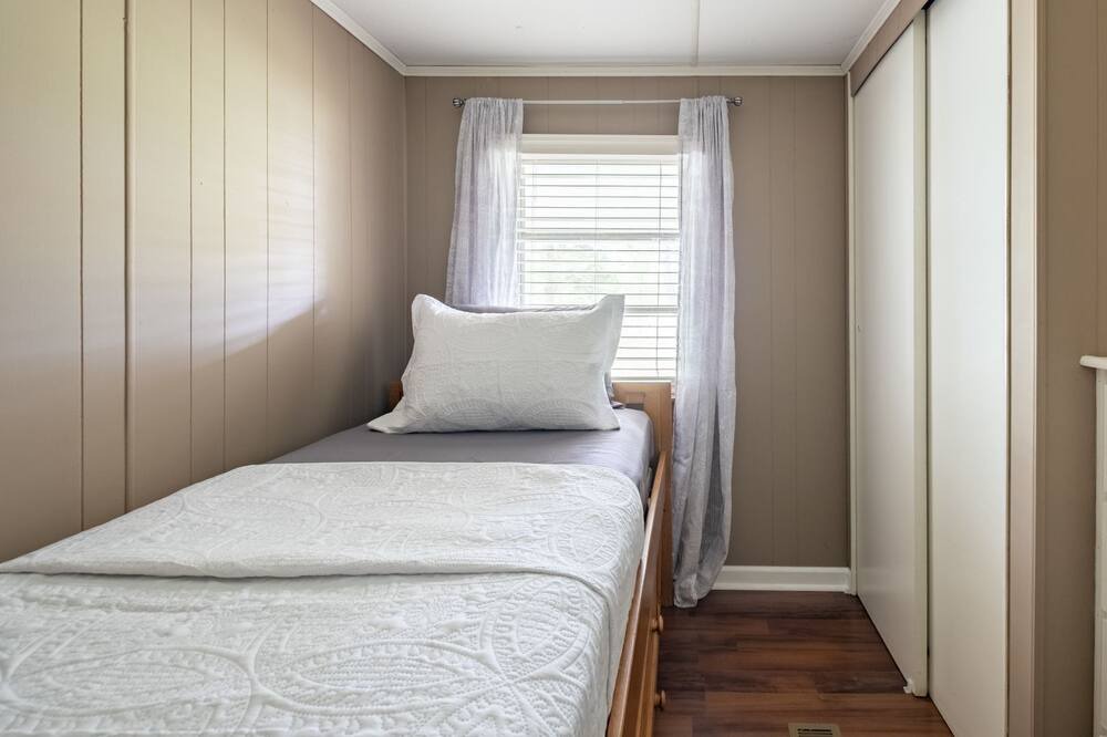 Photo of Bedroom in Denton