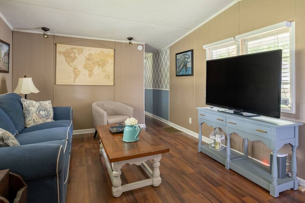 Photo of Livingroom in Denton