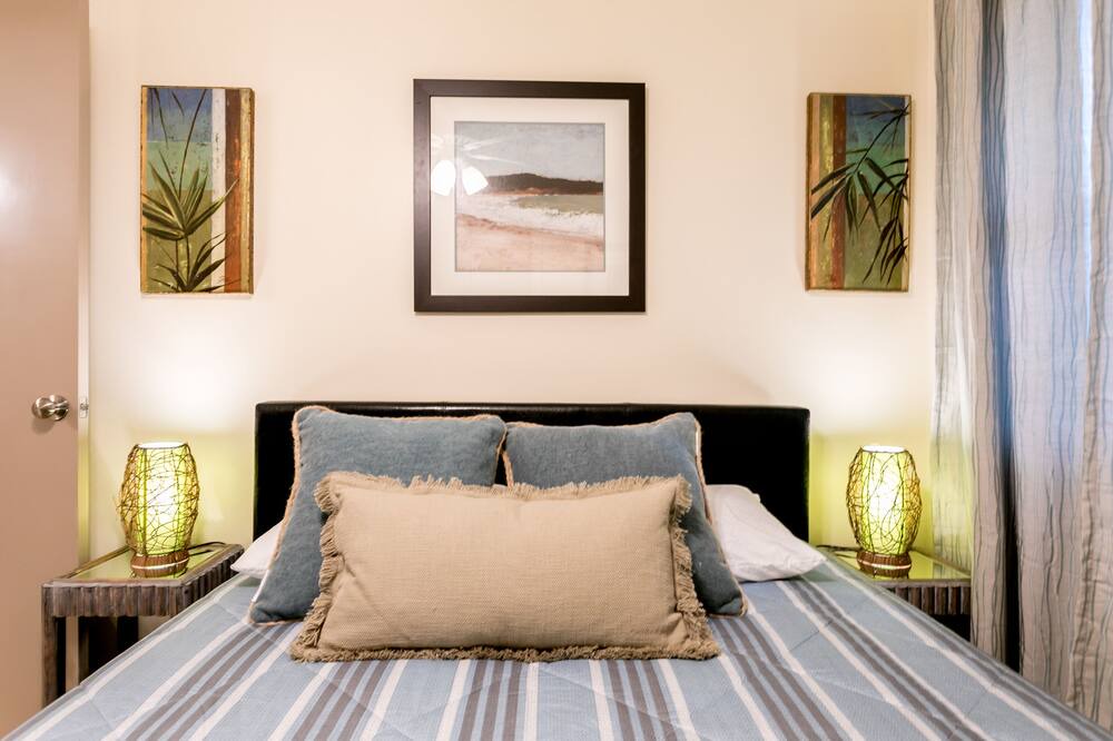 Photo of Bedroom in South Manchaca