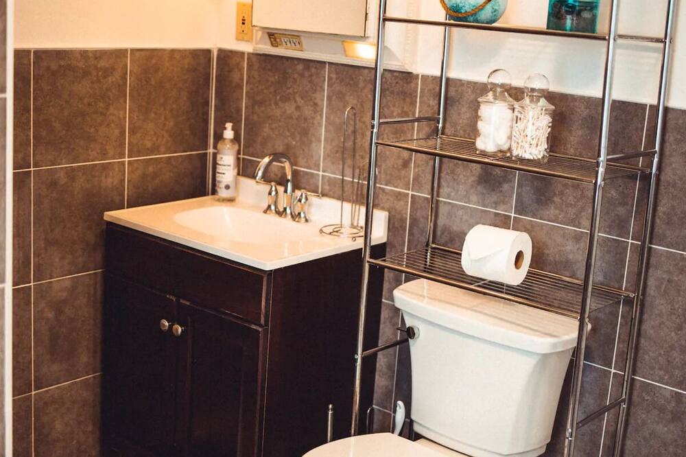 Photo of Bathroom in Long Branch