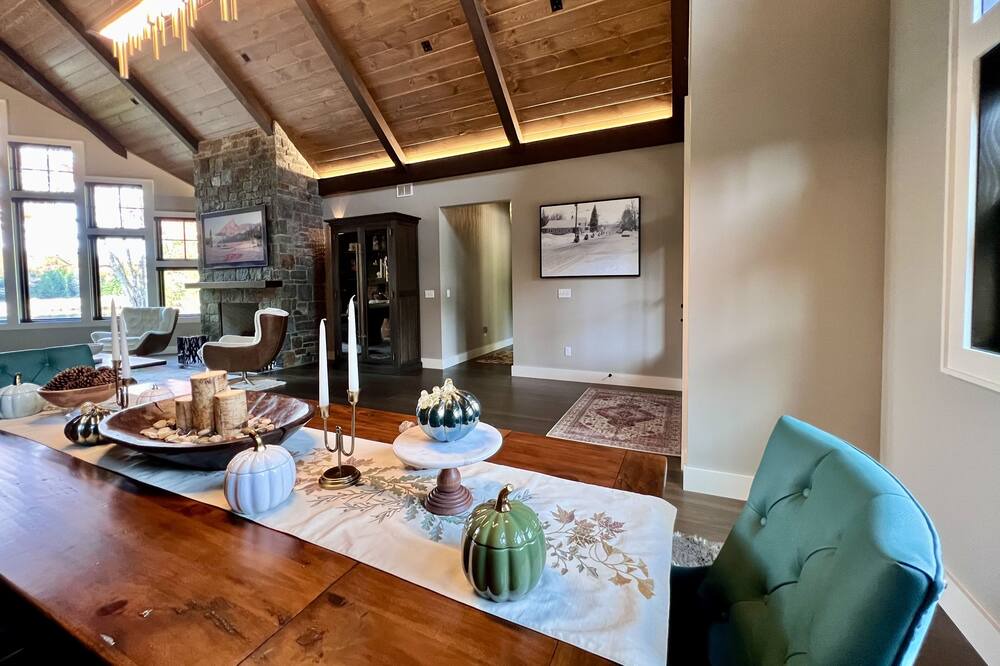 Photo of Bedroom in Town of Webb