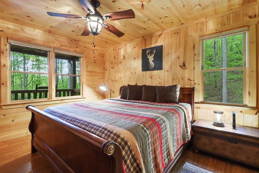 Photo of Bedroom in Morganton