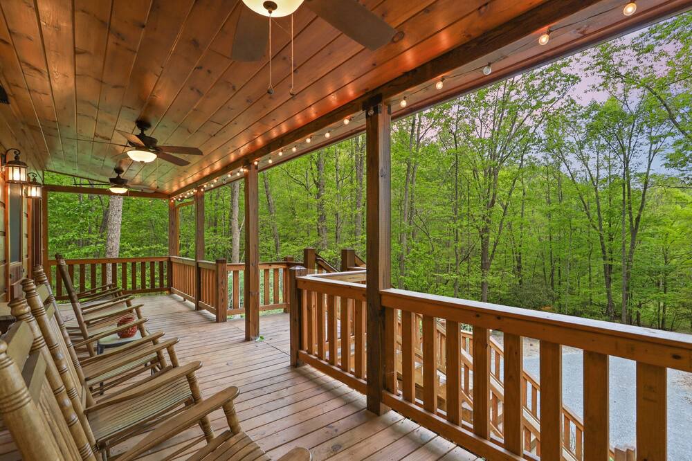 Photo of Outdoor in Morganton