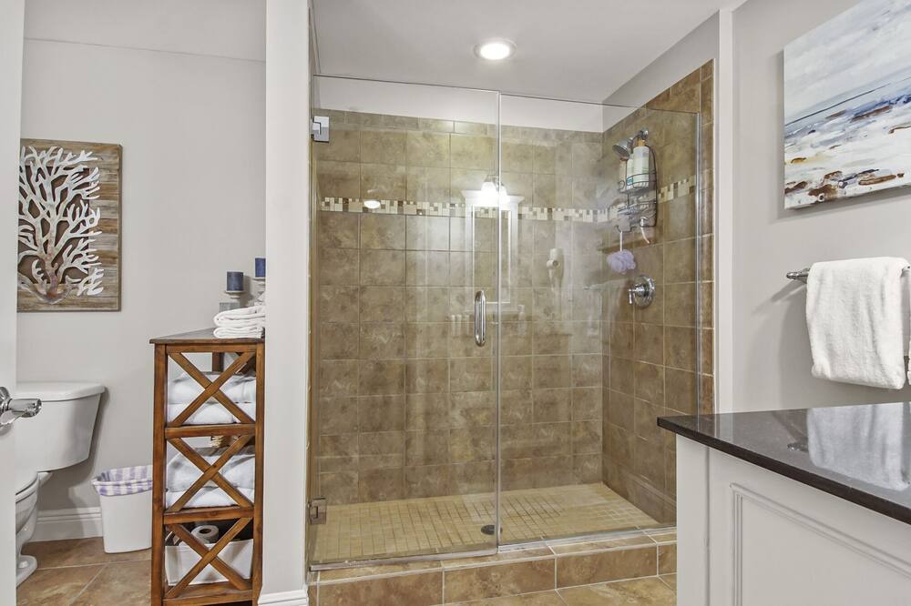 Photo of Bathroom in El Centro Beach