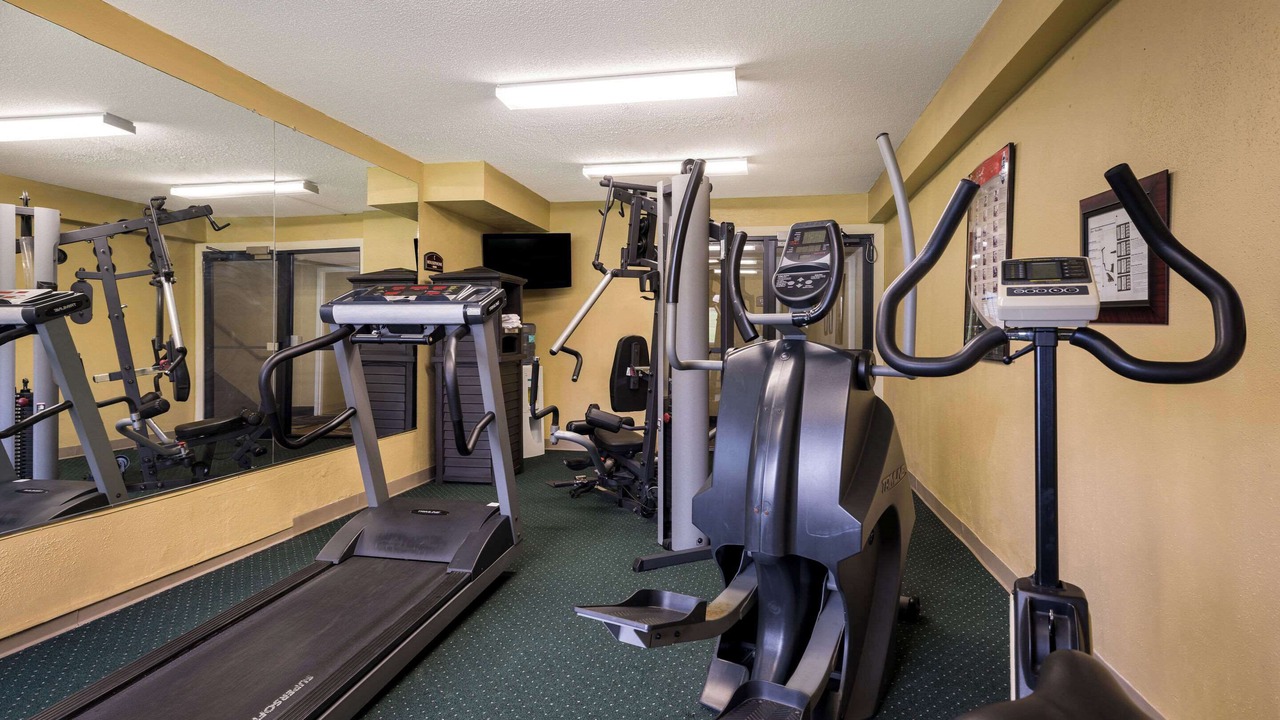 Photo of Others in Lindbergh Lawns