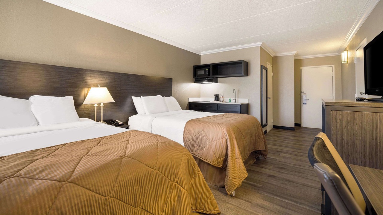 Photo of Bedroom in Lindbergh Lawns