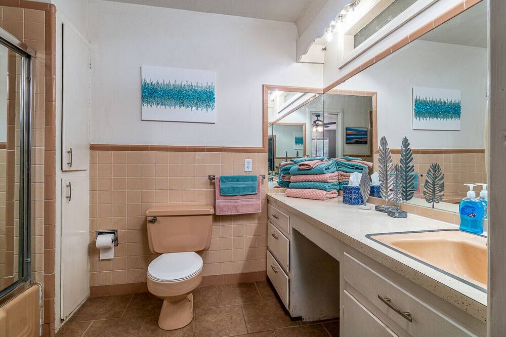 Photo of Bathroom in Tulia