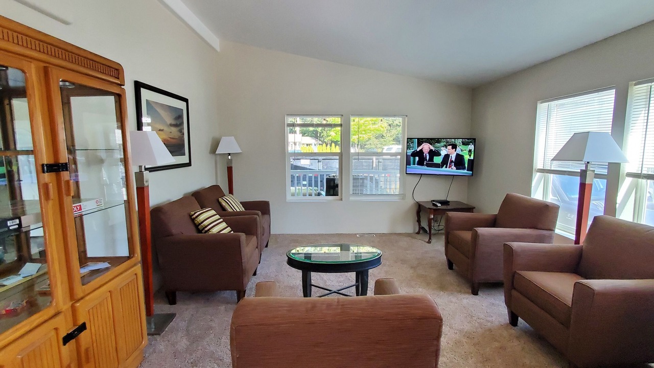 Photo of Others in Forks