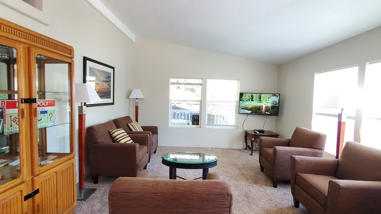 Photo of Others in Forks