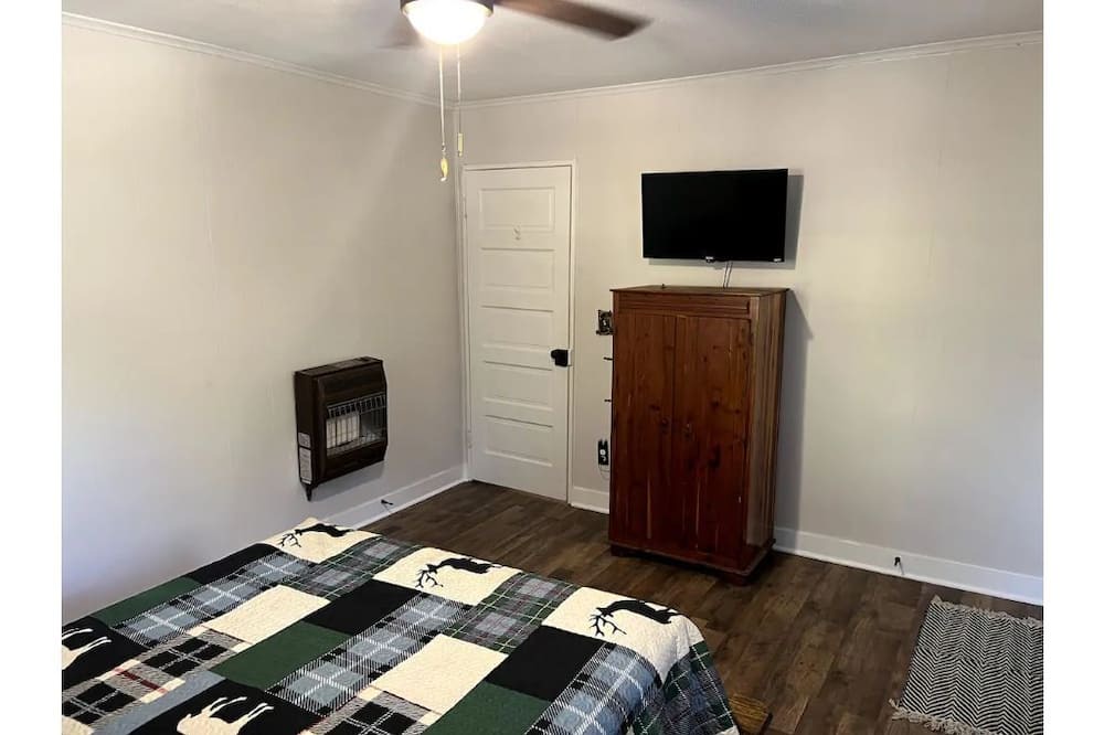 Photo of Bedroom in Waterford