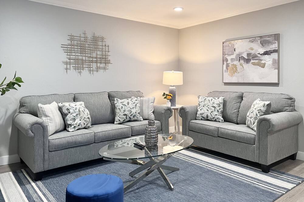 Photo of Others in Cambrian