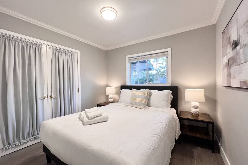 Photo of Bedroom in Cambrian