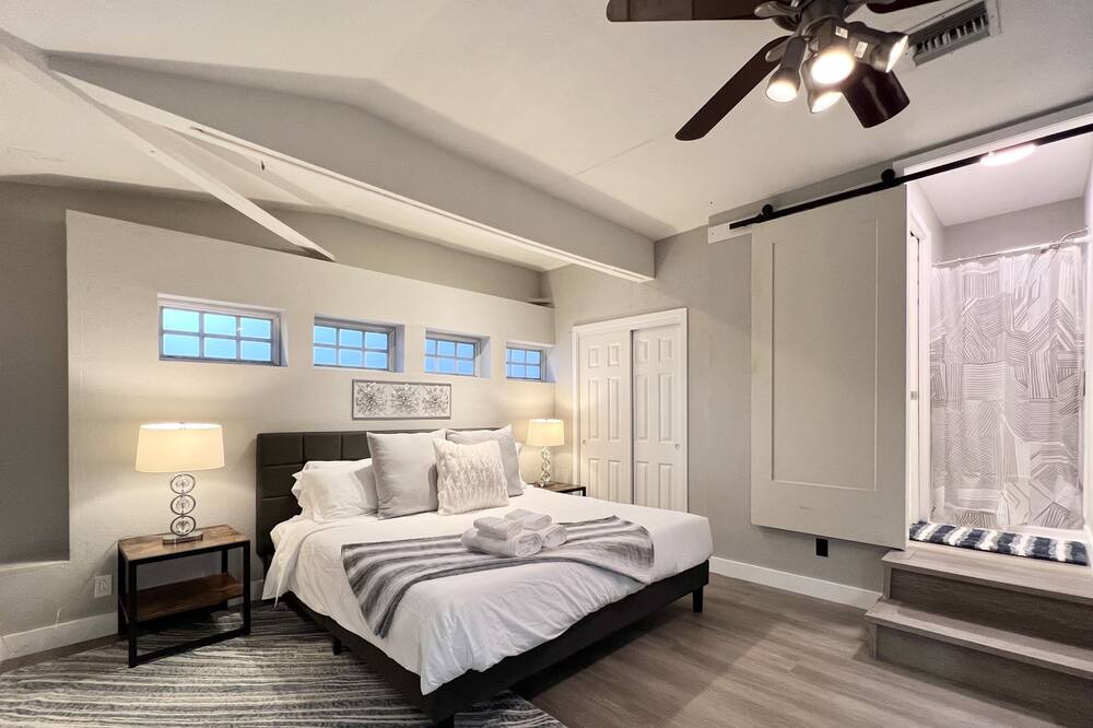 Photo of Bedroom in Cambrian