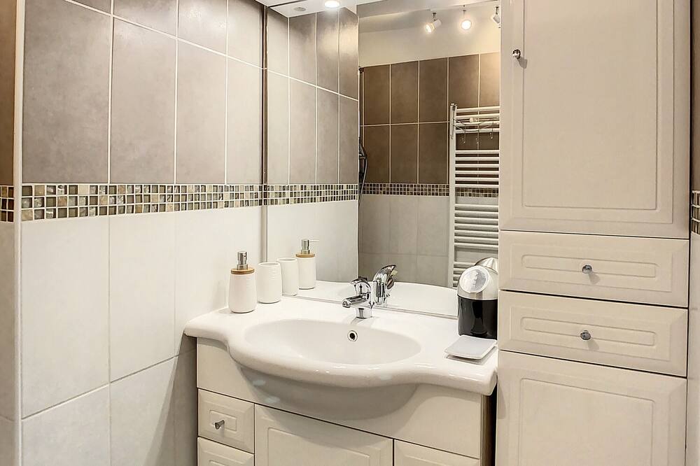 Photo of Bathroom in Amiens