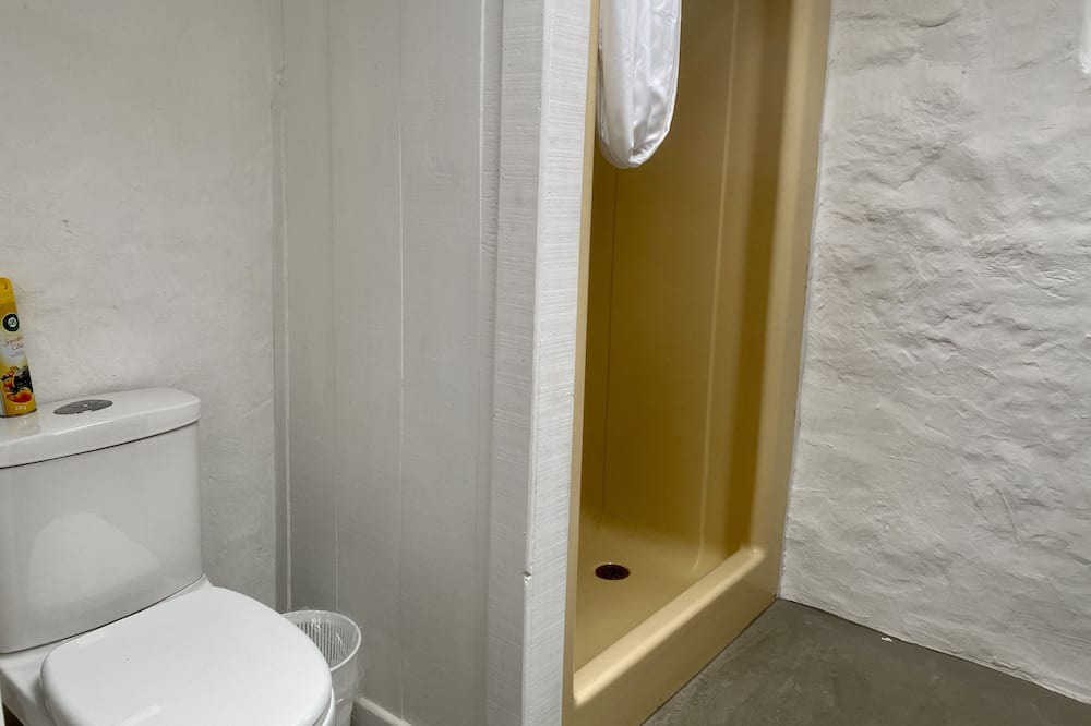 Photo of Bathroom in Cape Bridgewater