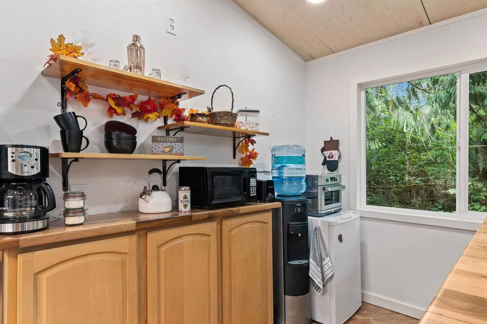 Photo of Others in McKenna